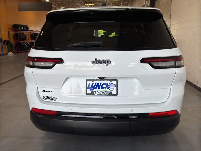 2023 Jeep Grand Cherokee L Altitude X 4x4