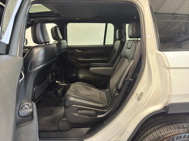 2023 Jeep Grand Cherokee L Altitude X 4x4