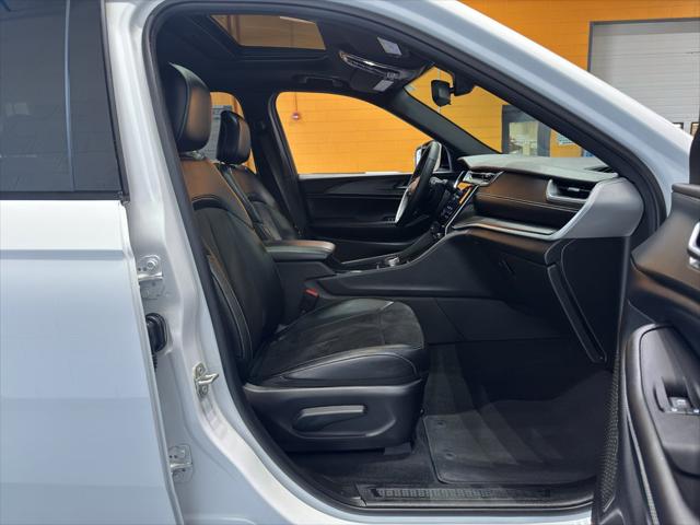 2023 Jeep Grand Cherokee L Altitude X 4x4