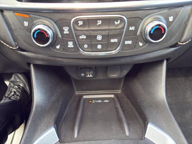 2022 Chevrolet Traverse AWD Premier