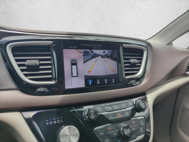 2018 Chrysler Pacifica Touring L