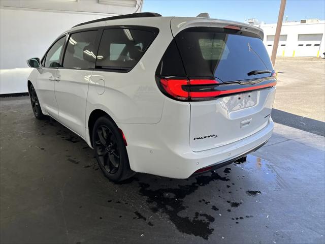 2022 Chrysler Pacifica Limited