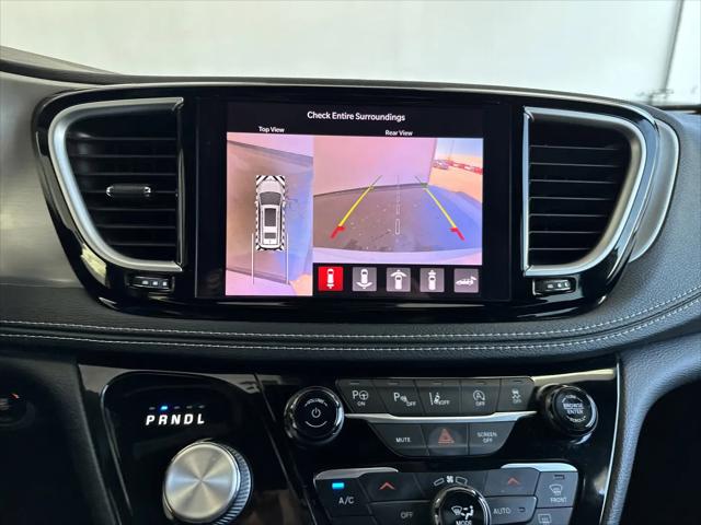 2022 Chrysler Pacifica Limited