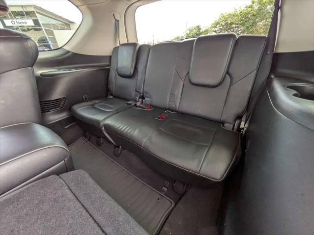 2018 INFINITI QX80 Standard