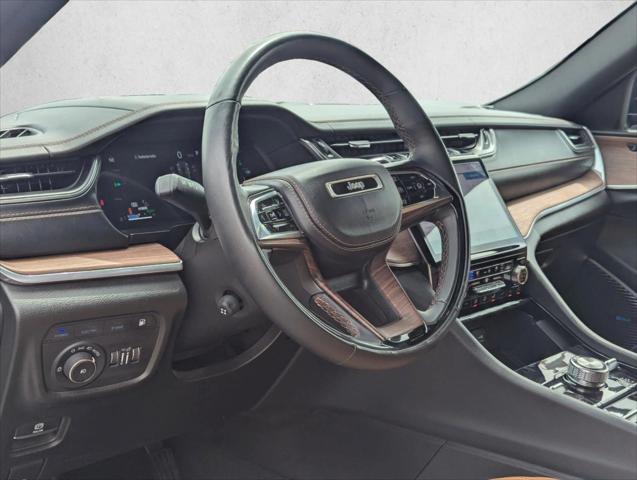 2022 Jeep Grand Cherokee Summit 4x4