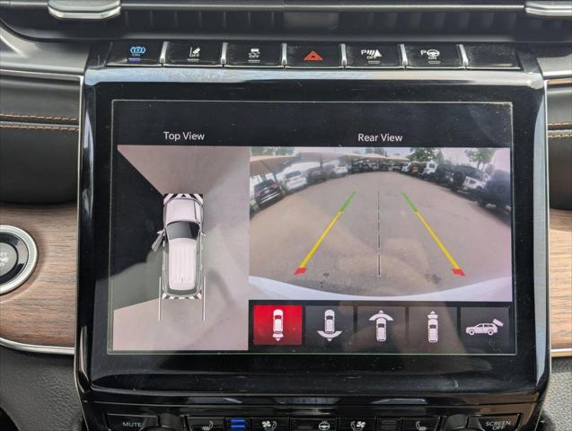 2022 Jeep Grand Cherokee Summit 4x4
