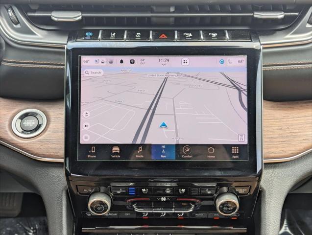 2022 Jeep Grand Cherokee Summit 4x4