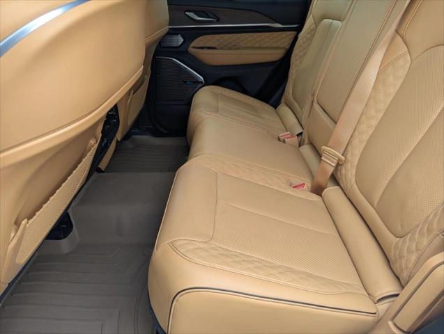 2022 Jeep Grand Cherokee Summit 4x4