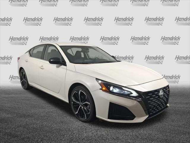 2024 Nissan Altima SR FWD