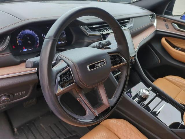 2022 Jeep Grand Cherokee L Summit 4x4