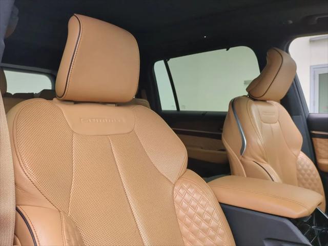 2022 Jeep Grand Cherokee L Summit 4x4