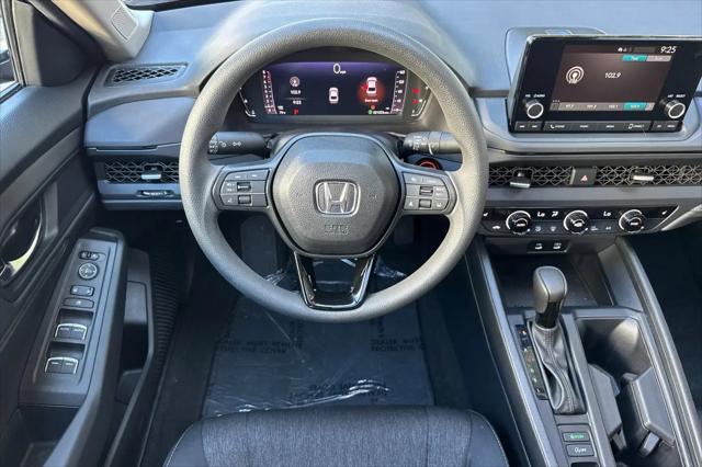2025 Honda Accord Sedan SE