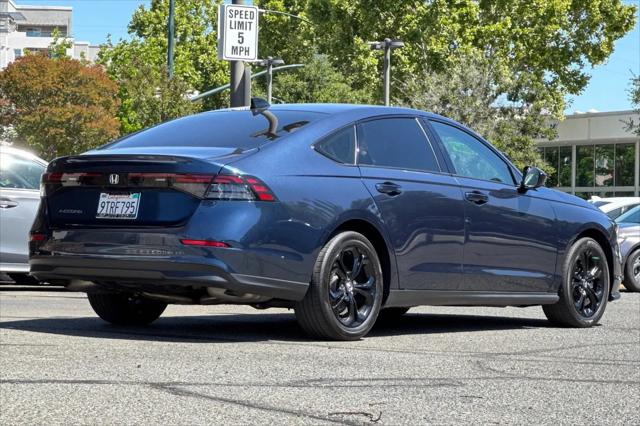 2025 Honda Accord Sedan SE