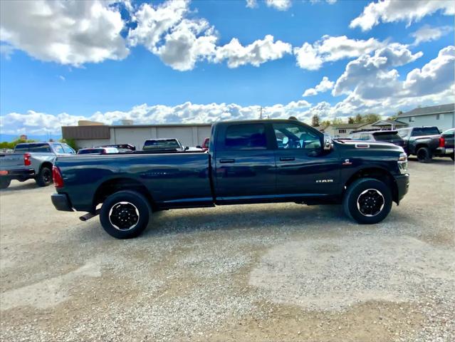 2025 Ram 3500 Laramie Crew Cab 4x4 8' Box