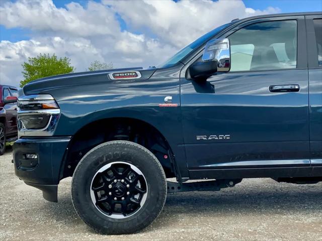 2025 Ram 3500 Laramie Crew Cab 4x4 8' Box