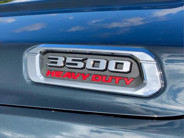 2025 Ram 3500 Laramie Crew Cab 4x4 8' Box