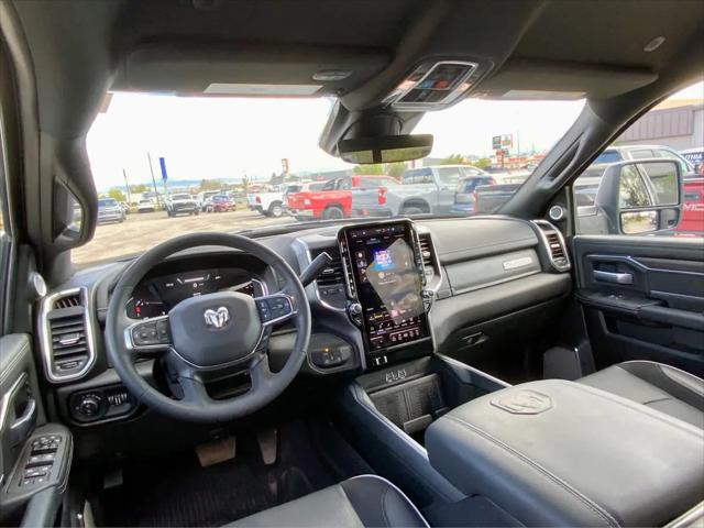 2025 Ram 3500 Laramie Crew Cab 4x4 8' Box
