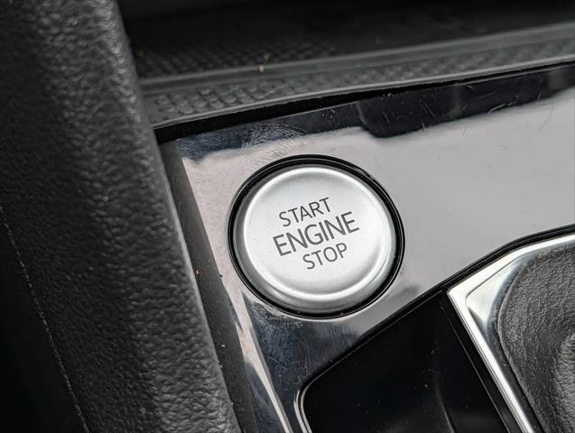 2023 Volkswagen Taos 1.5T SEL