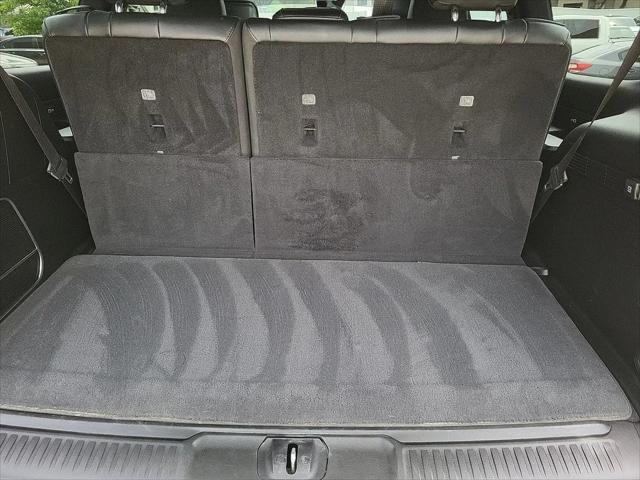 2023 Jeep Wagoneer Series II Carbide 4x2