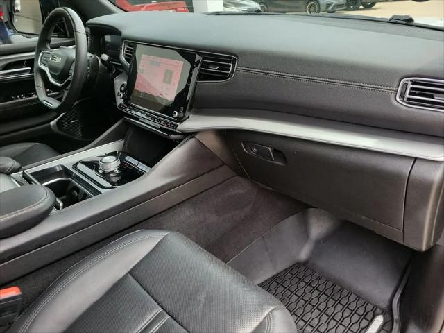 2023 Jeep Wagoneer Series II Carbide 4x2
