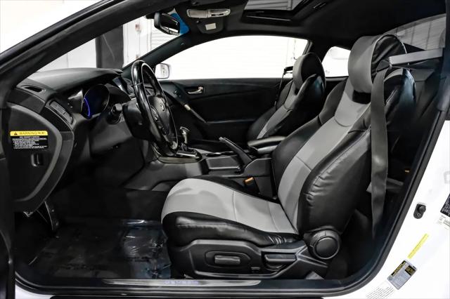 2013 Hyundai Genesis Coupe 3.8 Track