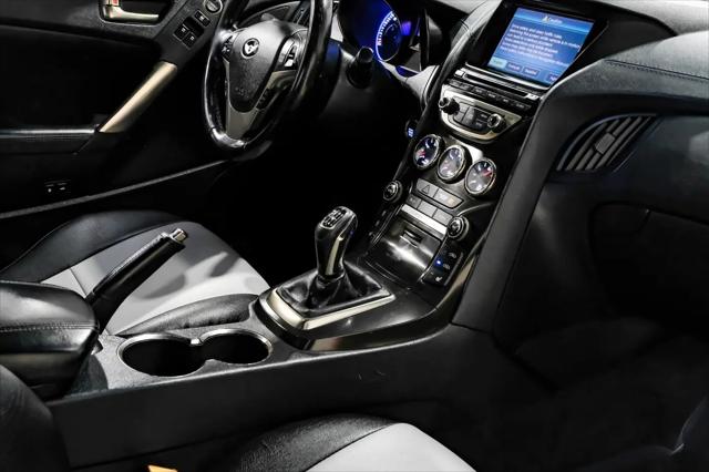 2013 Hyundai Genesis Coupe 3.8 Track