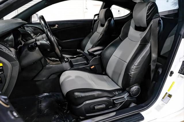 2013 Hyundai Genesis Coupe 3.8 Track