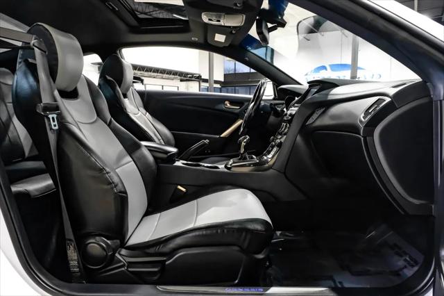 2013 Hyundai Genesis Coupe 3.8 Track