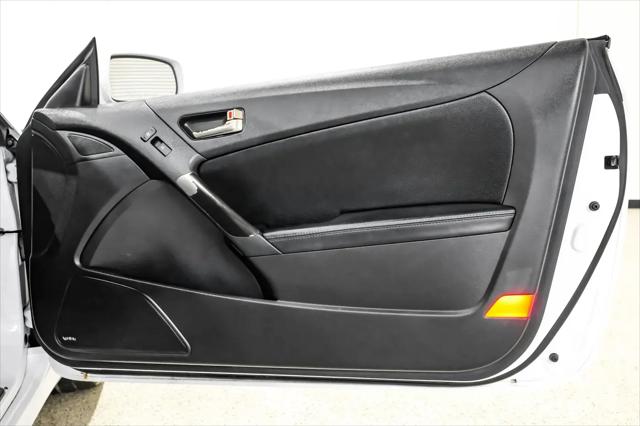 2013 Hyundai Genesis Coupe 3.8 Track