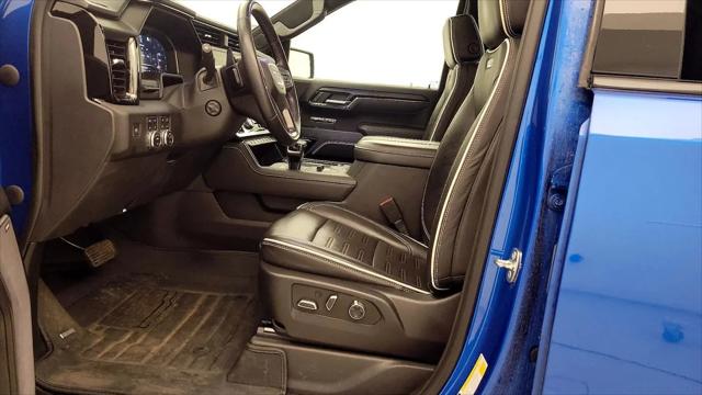 2023 GMC Sierra 1500 4WD Crew Cab Short Box AT4X