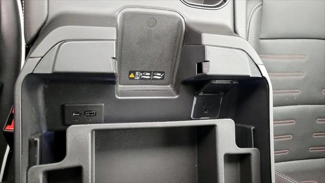 2023 GMC Sierra 1500 4WD Crew Cab Short Box AT4X