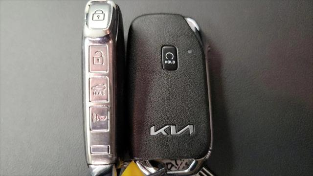 2023 Kia K5 LXS