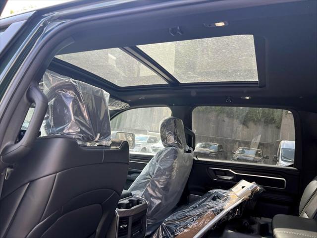 2026 Ram 1500 Laramie Crew Cab 4x4 5'7" Box