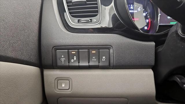 2018 Kia Sedona SX