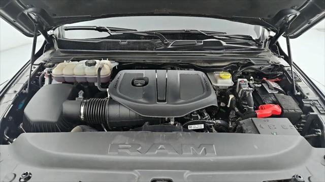 2025 Ram 1500 Big Horn Crew Cab 4x4 5'7" Box