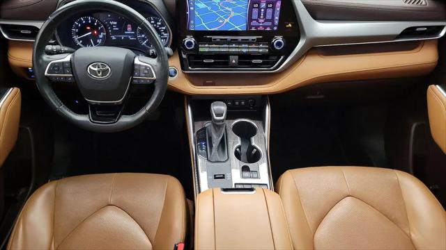 2021 Toyota Highlander Platinum