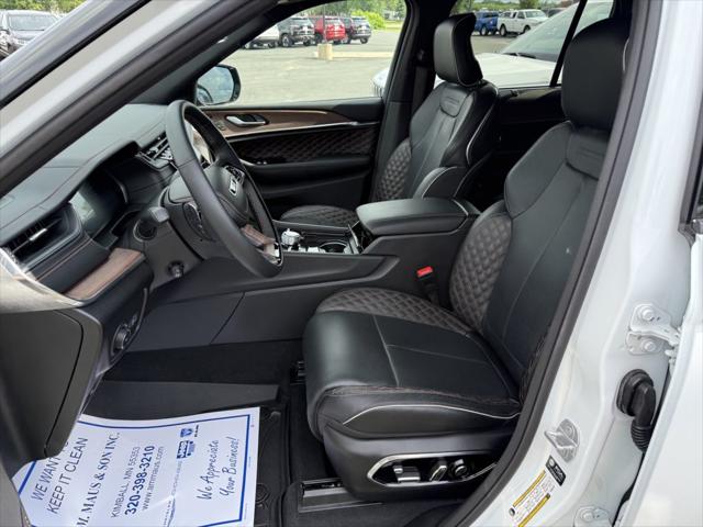 2024 Jeep Grand Cherokee Summit 4x4