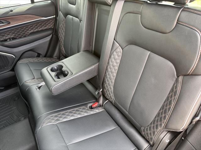 2024 Jeep Grand Cherokee Summit 4x4