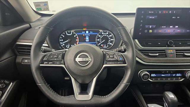 2023 Nissan Altima SL FWD