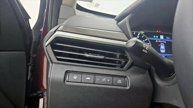 2023 Nissan Altima SL FWD