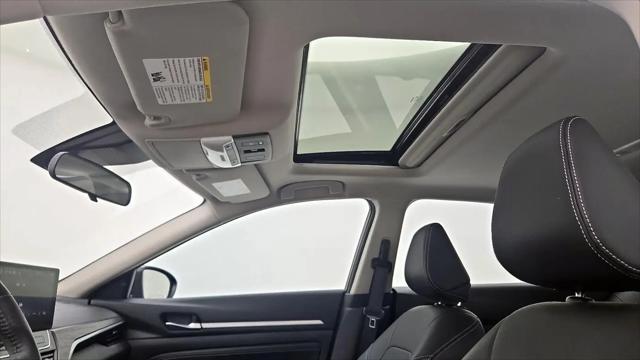 2023 Nissan Altima SL FWD