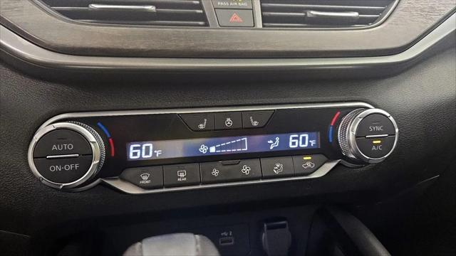 2023 Nissan Altima SL FWD