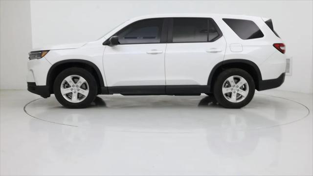 2023 Honda Pilot 2WD LX