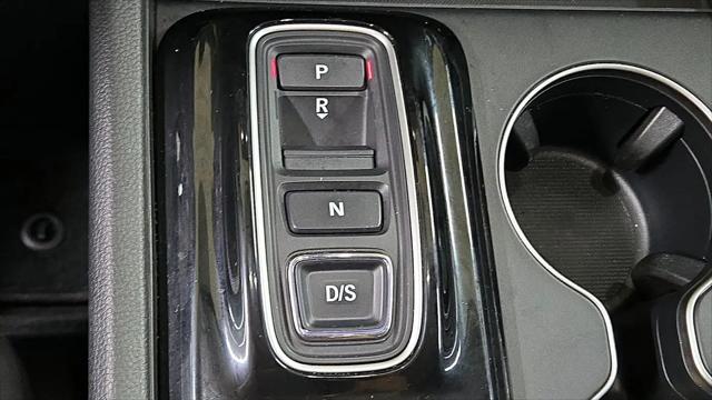 2023 Honda Pilot 2WD LX