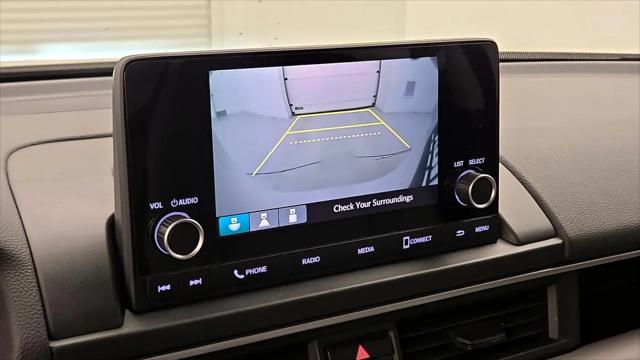 2023 Honda Pilot 2WD LX