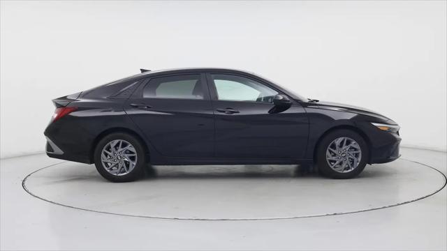 2024 Hyundai Elantra Hybrid Blue