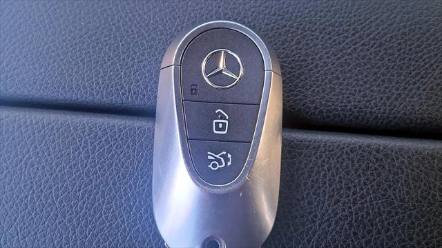 2025 Mercedes-Benz C-CLASS C 300 C 300