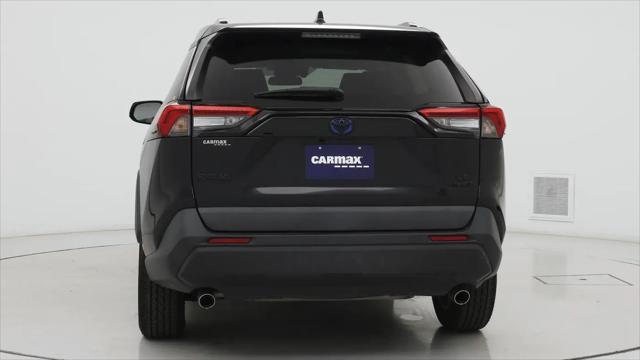 2020 Toyota RAV4 Hybrid LE