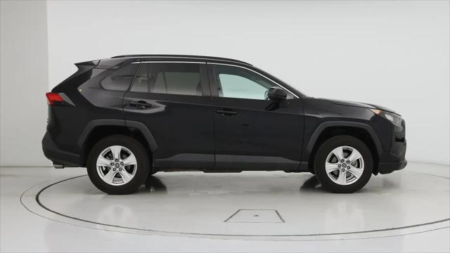2020 Toyota RAV4 Hybrid LE