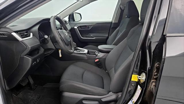 2020 Toyota RAV4 Hybrid LE